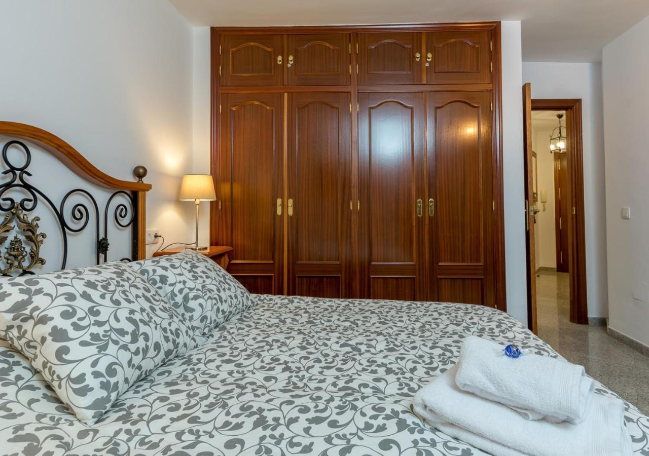 Sf Carihuela Luxury Suite Торремолинос Экстерьер фото
